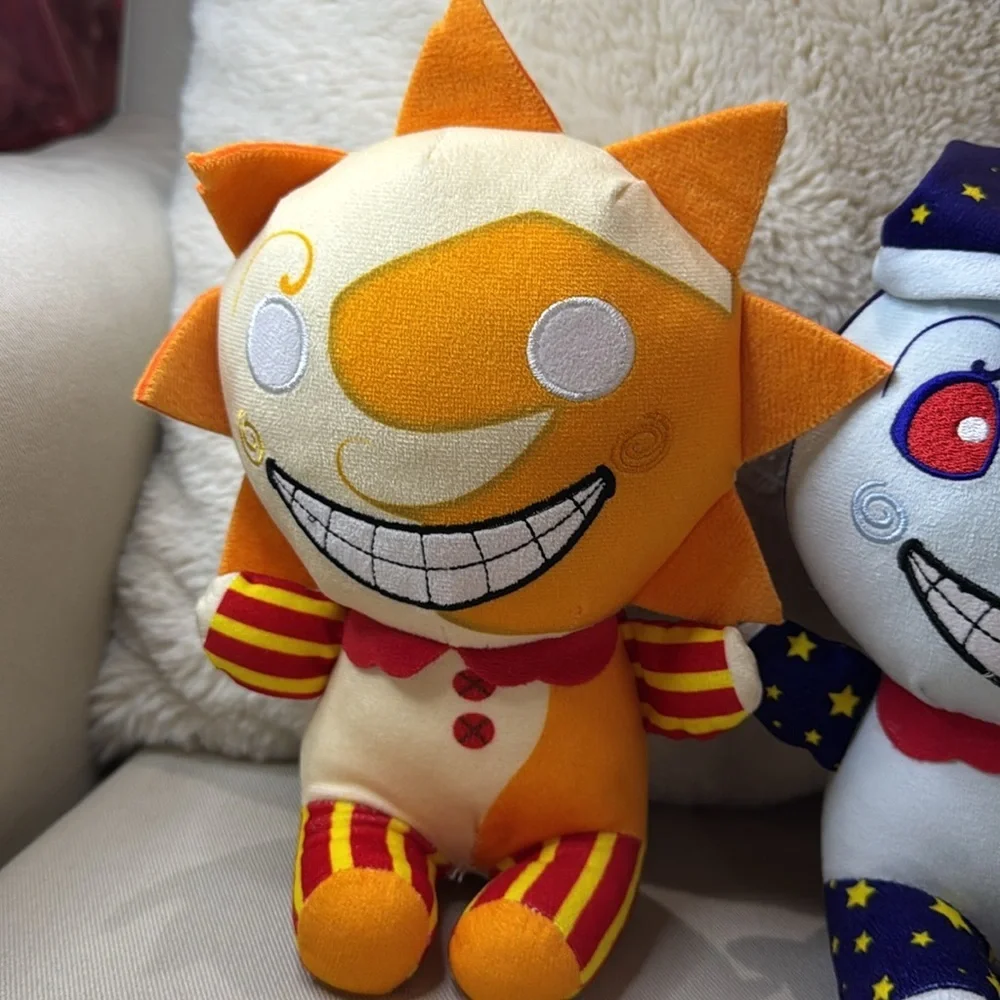 FNAF Sundrop and Moondrop Plush Security Breach